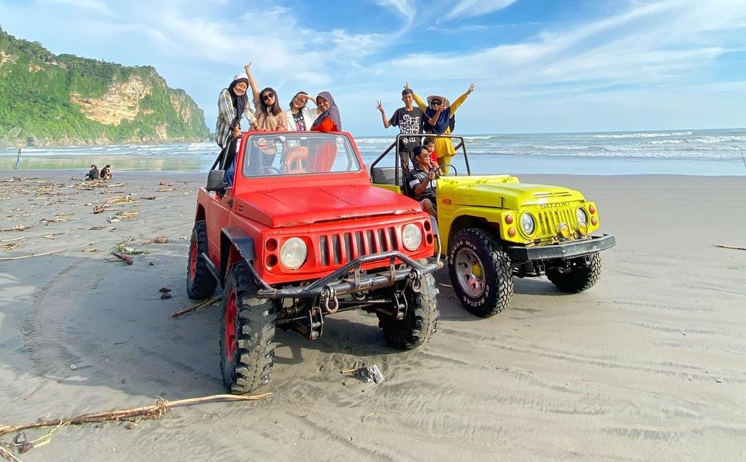 Jeep Wisata Gumuk Pasir Trip 1