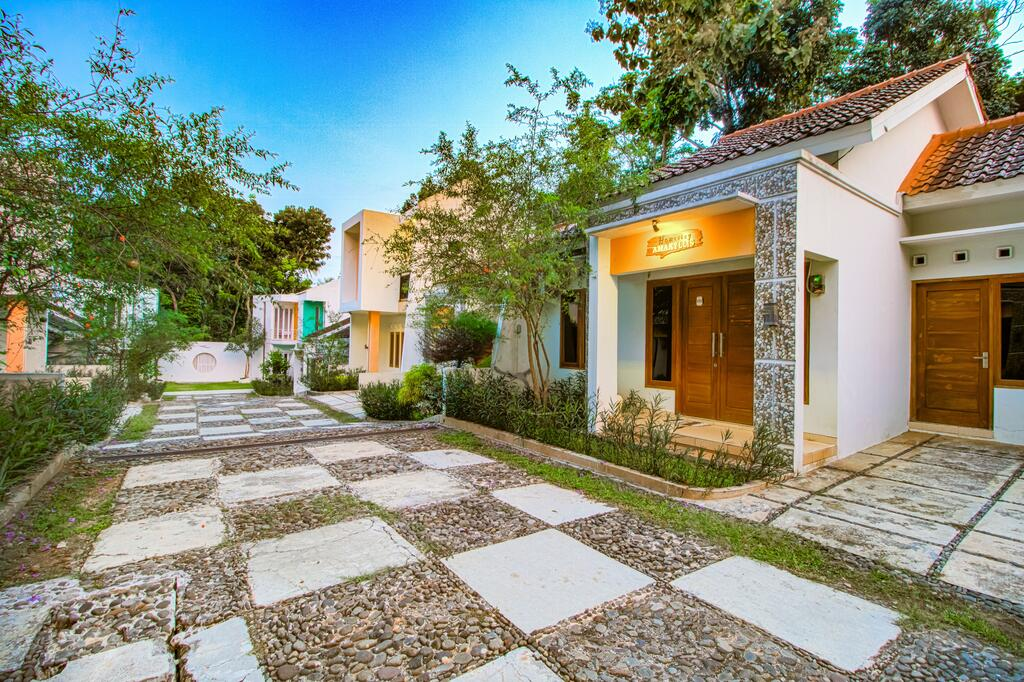 Grand Dafam Signature YIA - Tampilan Luar