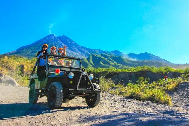 Jeep Merapi Paket Medium