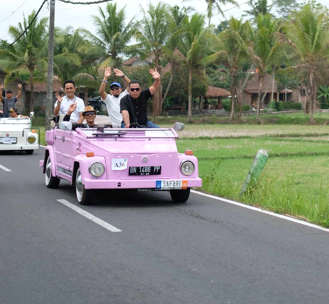 VW Safari Beauty Borobudur